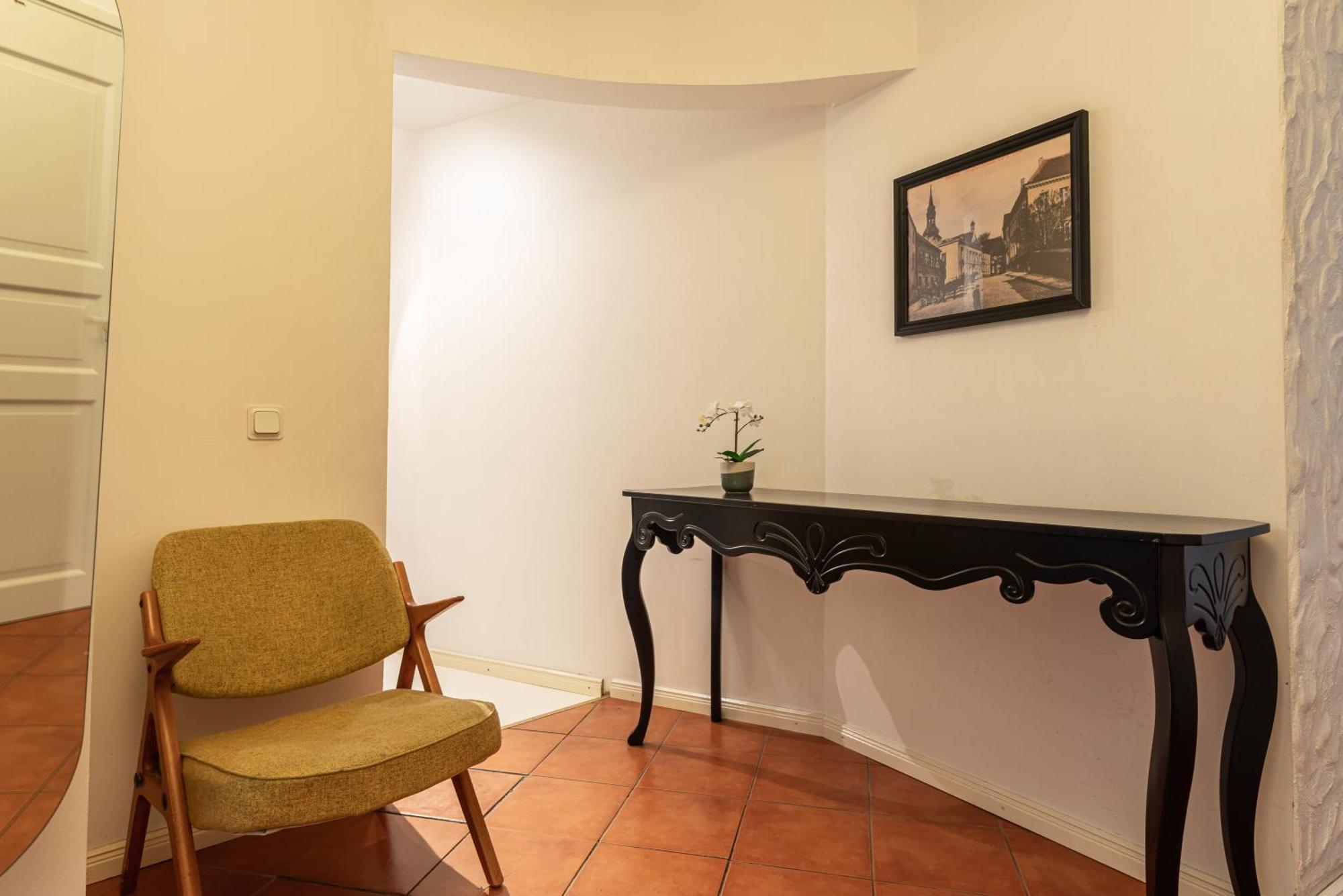 Old Town - Vana Turg Apartment Tallinn Ngoại thất bức ảnh